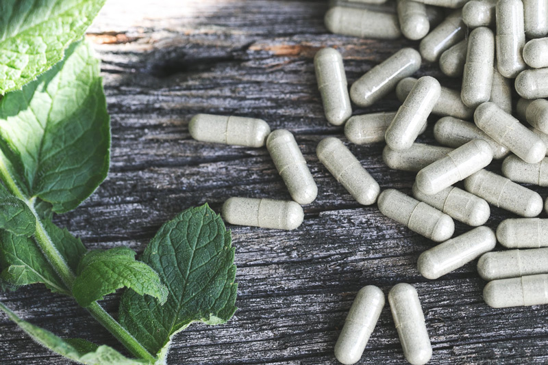 herbal vitamin capsules for using kratom